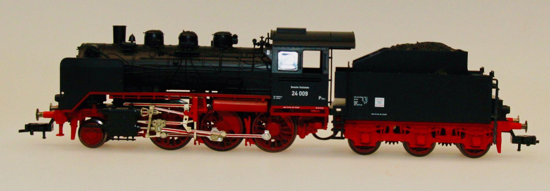 Fleischmann 4143 - Fleischmann - Dampflok BR 24 009 DR Ep.III H0/GL